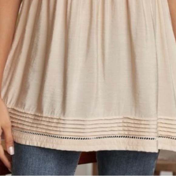 Apricot Floral Embroidery Short Sleeve
V Neck Blouse ROOLEE SIZE SMALL - Picture 5 of 6